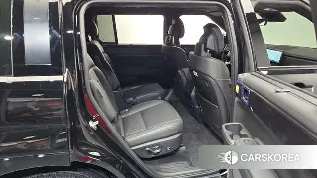 Hyundai Santa Fe (MX5) 2023 Черный из Кореи, фото 3