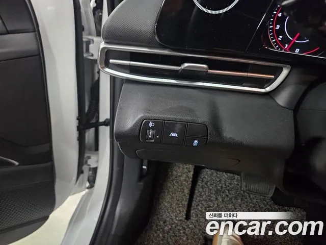 Hyundai Avante (CN7) 2022 Черный из Кореи, фото 3