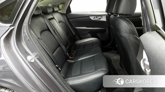 Kia The New K3 2nd generation 2021 Серый из Кореи, фото 3