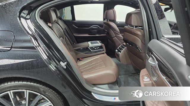 BMW 7 Series (G11) 2021 Черный из Кореи, фото 3