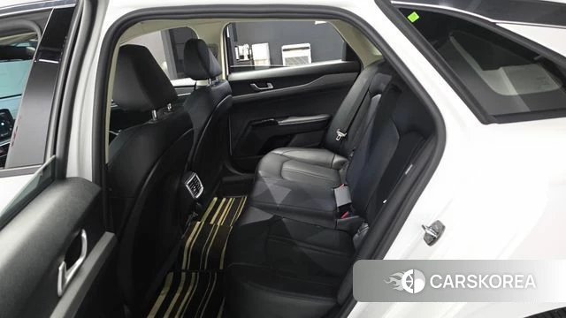 Kia The New K5 3rd generation 2025 Белый из Кореи, фото 3