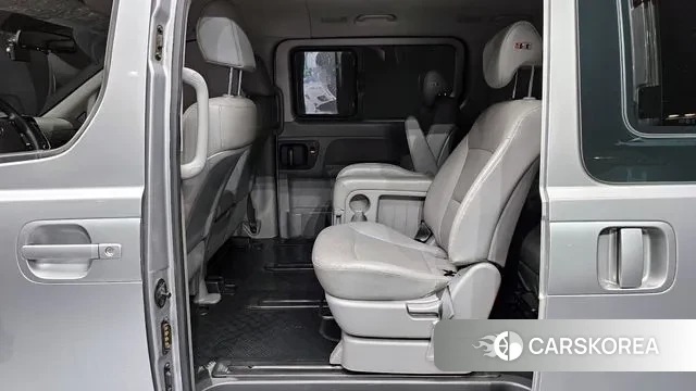 Hyundai The New Grand Starex 2019 Серебряный из Кореи, фото 3