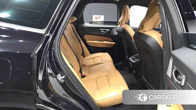 Volvo XC60 second Generation 2019 Черный из Кореи, фото 3