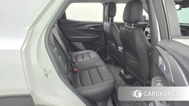 Chevrolet (GM Daewoo) Trailblazer 2021 Белый из Кореи, фото 3