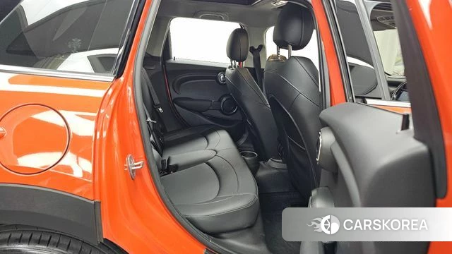 Mini Cooper 2021 Оранжевый из Кореи, фото 3
