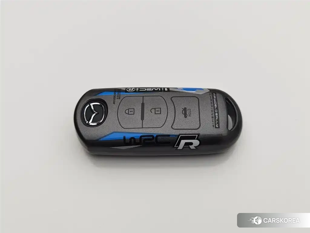 Mazda Atenza 2023 Белый из Китая, фото 3