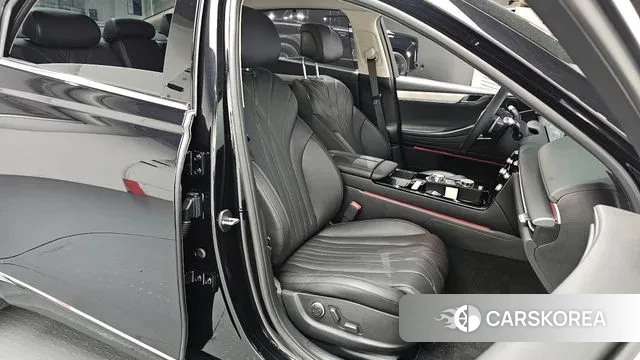 Genesis G80 (RG3) 2025 Черный из Кореи, фото 3
