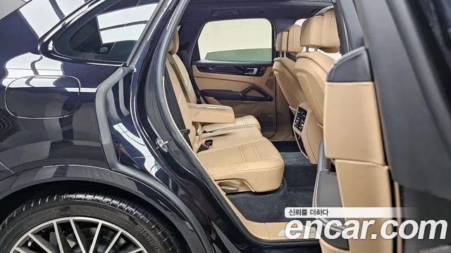 Porsche Cayenne (PO536) id 2707554 из Кореи 3