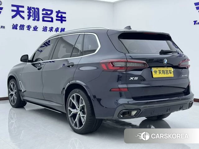 BMW X5 2023 Черный из Китая, фото 3