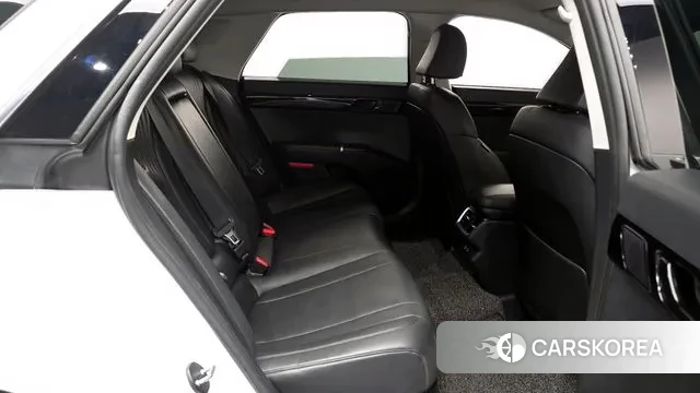 Hyundai Grandeur (GN7) 2024 Белый из Кореи, фото 3