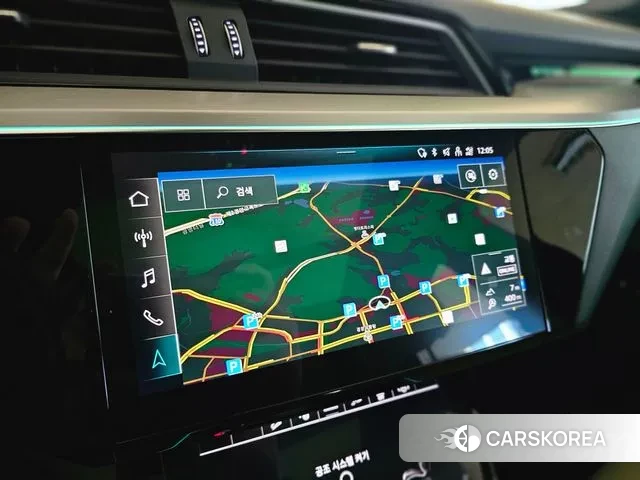 Audi e-Tron 2023 Черный из Кореи, фото 3