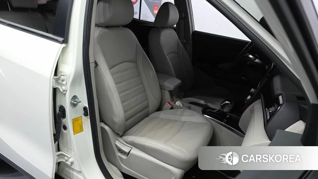 Ssangyong Tivoli Air 2022 Белый из Кореи, фото 3