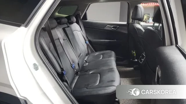 Kia Sportage 5th Generation 2022 Белый из Кореи, фото 3