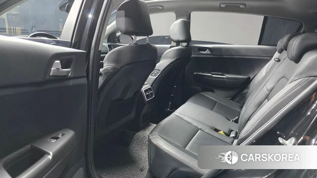 Kia Sportage The Bold 2021 Черный из Кореи, фото 3