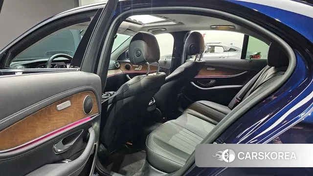 Mercedes-Benz E-Class W213 2020 Синий из Кореи, фото 3