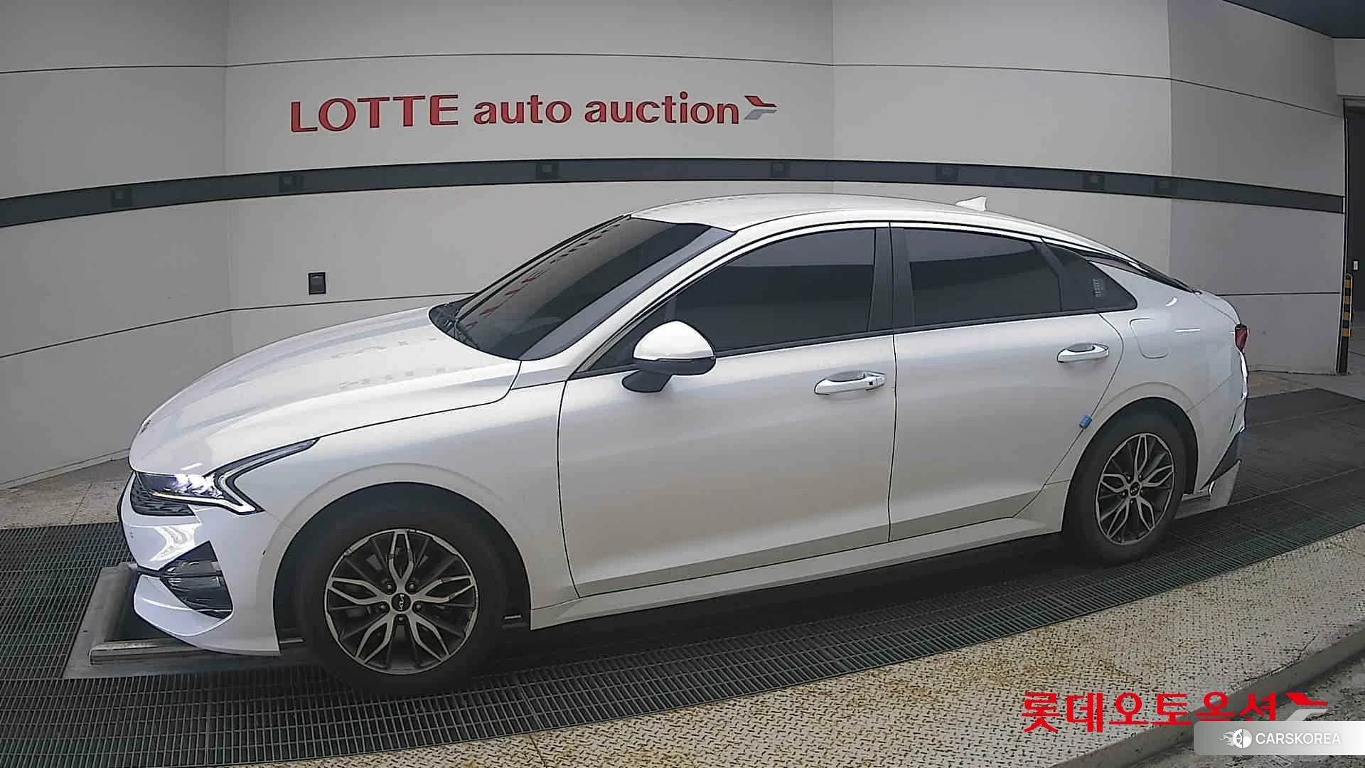 Kia K5 2022 Snow White Pearl (optional) из Кореи, фото 3