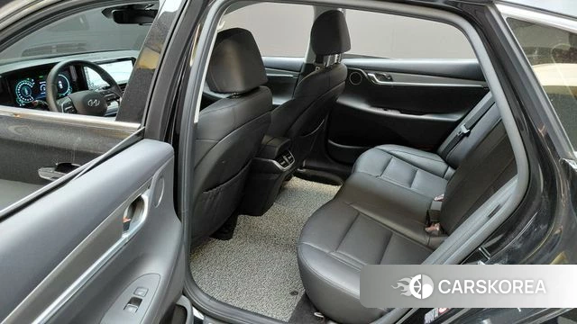 Hyundai The New Grandeur IG Hybrid 2022 Черный из Кореи, фото 3