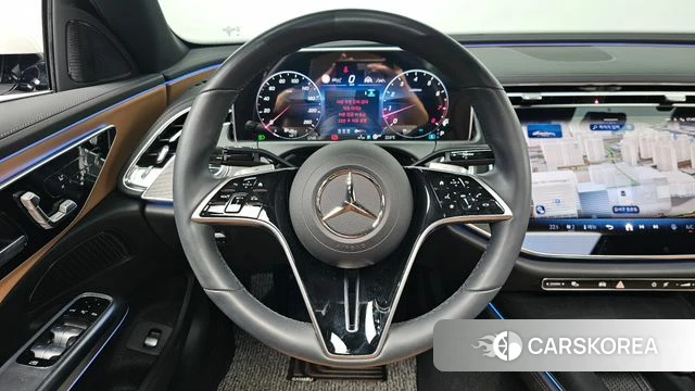 Mercedes-Benz E-Class W214 2024 Белый из Кореи, фото 3