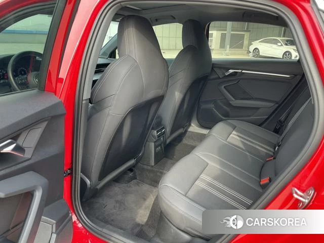 Audi A3 2024 Красный из Китая, фото 3