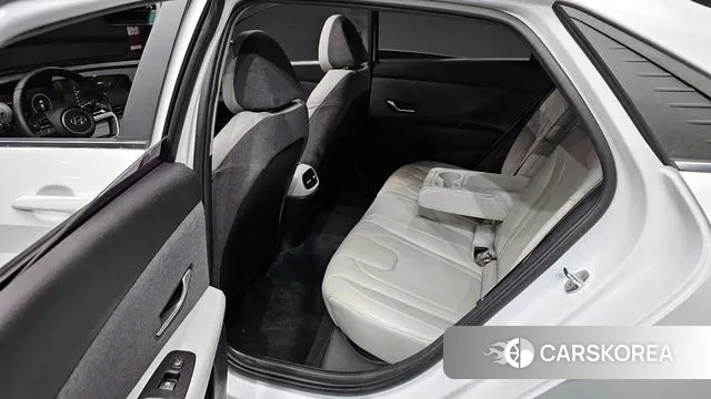 Hyundai Avante (CN7) 2020 Белый из Кореи, фото 3