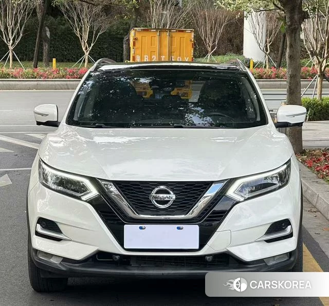 Nissan Qashqai 2022 Белый из Китая, фото 3