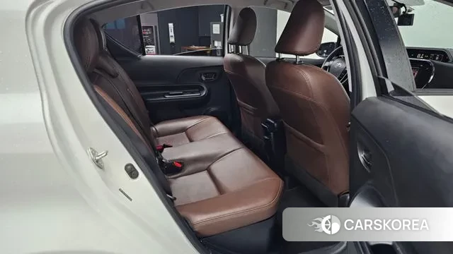 Toyota Prius C 2018 Белый из Кореи, фото 3