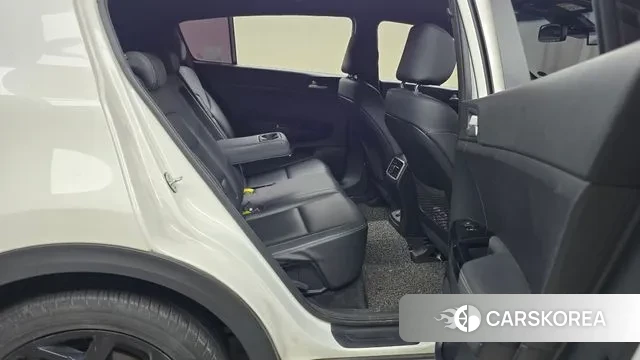 Kia Sportage The Bold 2021 Белый из Кореи, фото 3