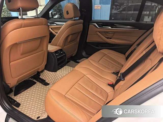 BMW 5 series 2019 Белый из Китая, фото 3