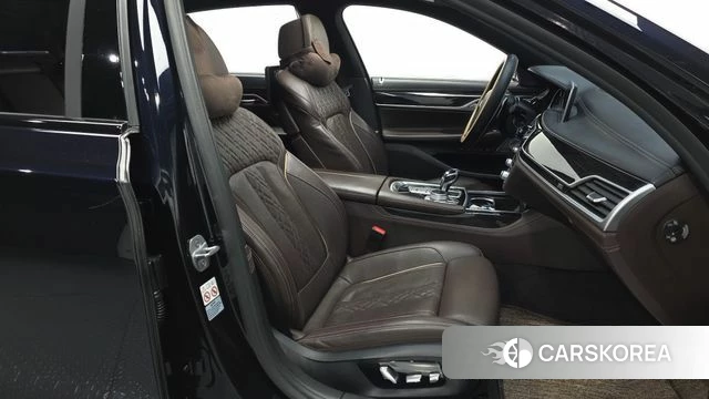 BMW 7 Series (G11) 2018 Черный из Кореи, фото 3