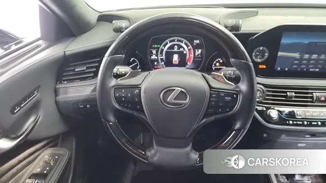 Lexus LS500 5th generation 2022 Серый из Кореи, фото 3