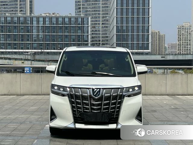 Toyota Elfa 2022 Белый из Китая, фото 3