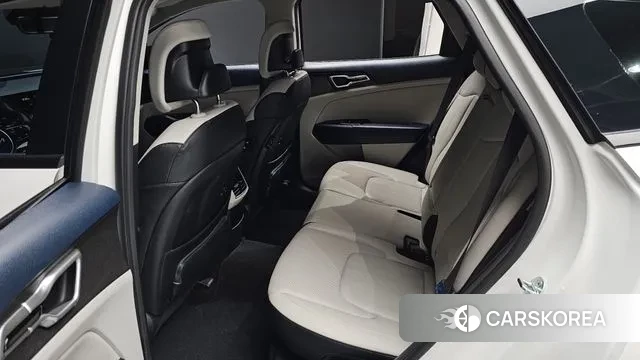 Kia Sportage 5th Generation 2024 Белый из Кореи, фото 3