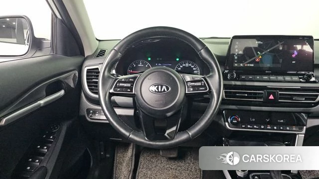 Kia Seltos 2021 Белый из Кореи, фото 3