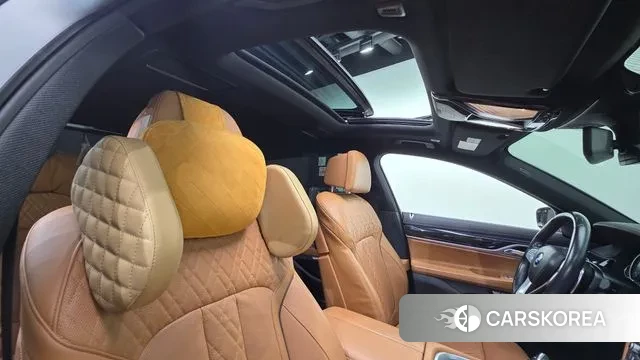 BMW 7 Series (G11) 2018 Белый из Кореи, фото 3