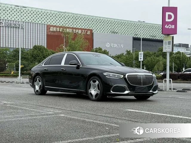 Mercedes-Benz Maybach S-class 2023 Черный из Китая, фото 3