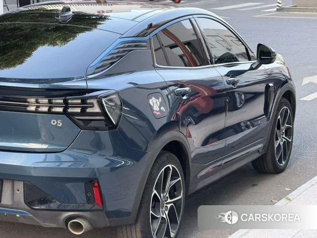 Lynk 05 2021 Синий из Китая, фото 3