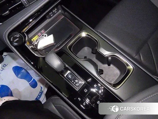 Lexus NX350h Second generation 2024 Белый из Кореи, фото 3