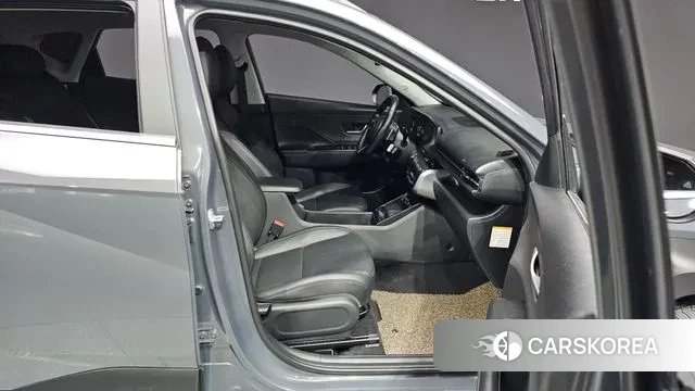 Hyundai Kona Hybrid (SX2) 2023 Серый из Кореи, фото 3