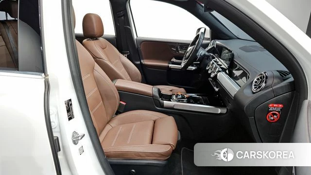 Mercedes-Benz GLB-Class X247 2022 Белый из Кореи, фото 3