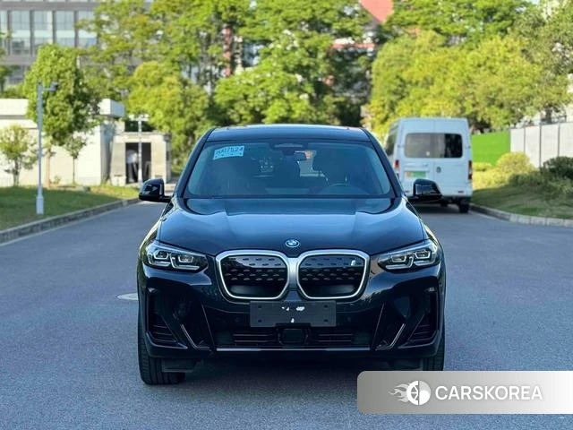 BMW iX3 2023 Черный из Китая, фото 3