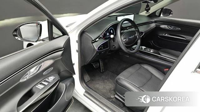 Genesis GV70 2022 Белый из Кореи, фото 3