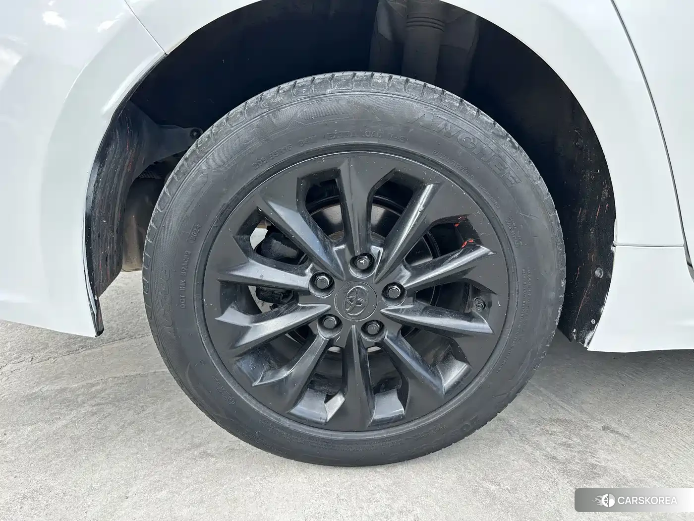 Toyota Corolla 2022 Белый из Китая, фото 3