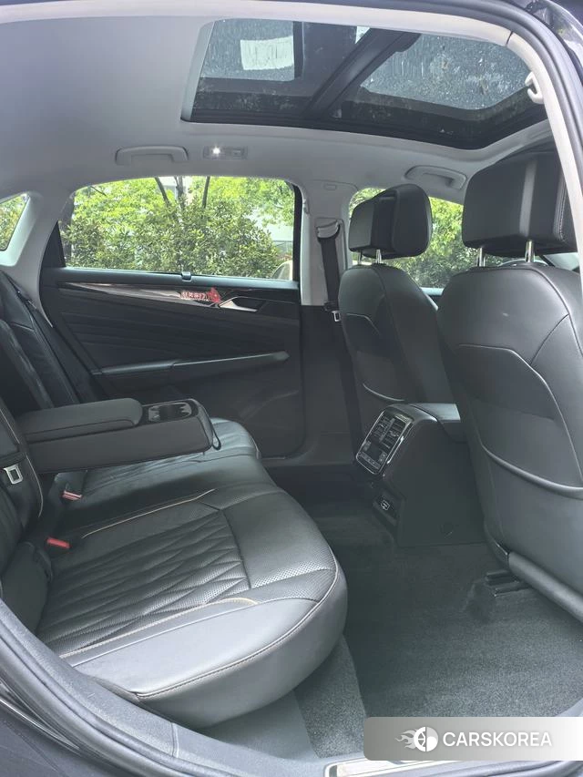 Volkswagen Passat PHEV 2019 Черный из Китая, фото 3