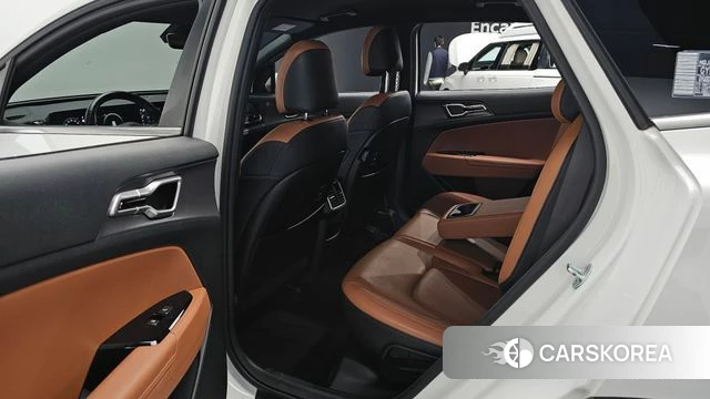 Kia Sportage 5th Generation 2022 Белый из Кореи, фото 3