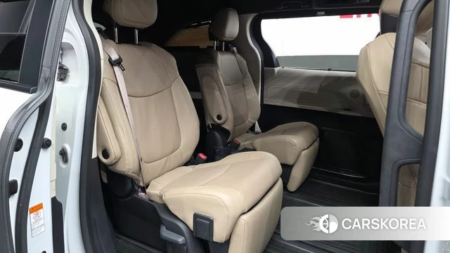 Toyota Sienna 4th Generation 2023 Белый из Кореи, фото 3
