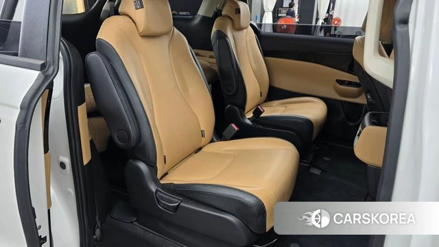 Kia Carnival 4th generation 2023 Белый из Кореи, фото 3