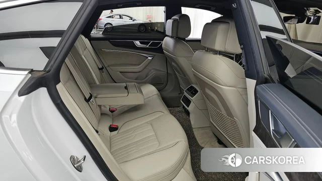 Audi A7 (4K) 2020 Белый из Кореи, фото 3