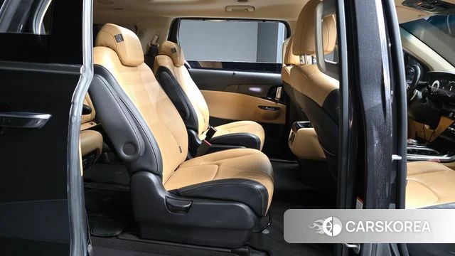 Kia Carnival 4th generation 2021 Серый из Кореи, фото 3
