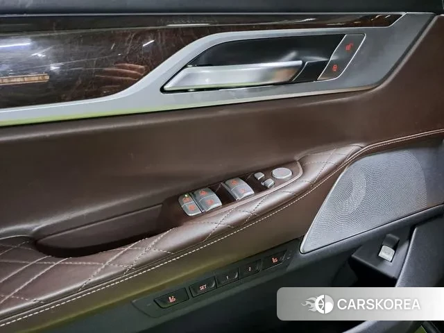 BMW 7 Series (G11) 2019 Синий из Кореи, фото 3