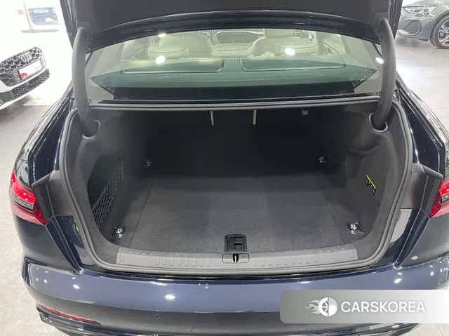 Audi A6 (C8) 2024 Синий из Кореи, фото 3